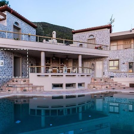 Elia Junior Suite In Epidavros With Shared Pool Νέα Επίδαυρος Εξωτερικό φωτογραφία