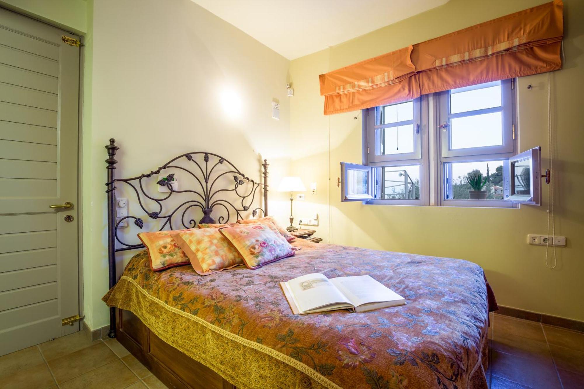 Elia Junior Suite In Epidavros With Shared Pool Νέα Επίδαυρος Εξωτερικό φωτογραφία