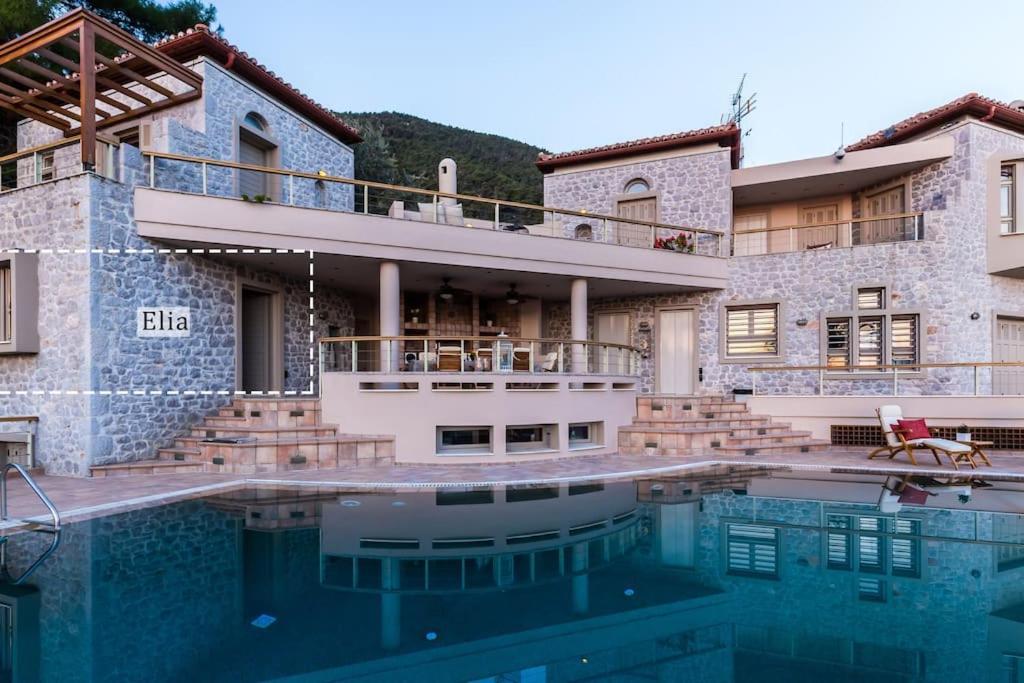 Elia Junior Suite In Epidavros With Shared Pool Νέα Επίδαυρος Εξωτερικό φωτογραφία